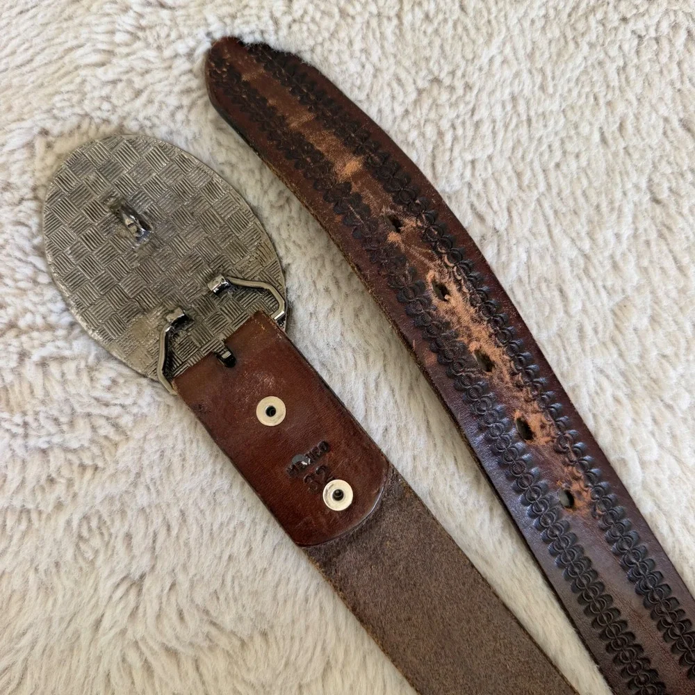 Vintage Brown Leather Western Belt Oval‎ Rhinestone Buckle Tooled Mexico Size 32